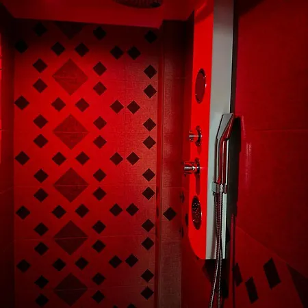 Luxury - La Bomboniera * Μπάρι